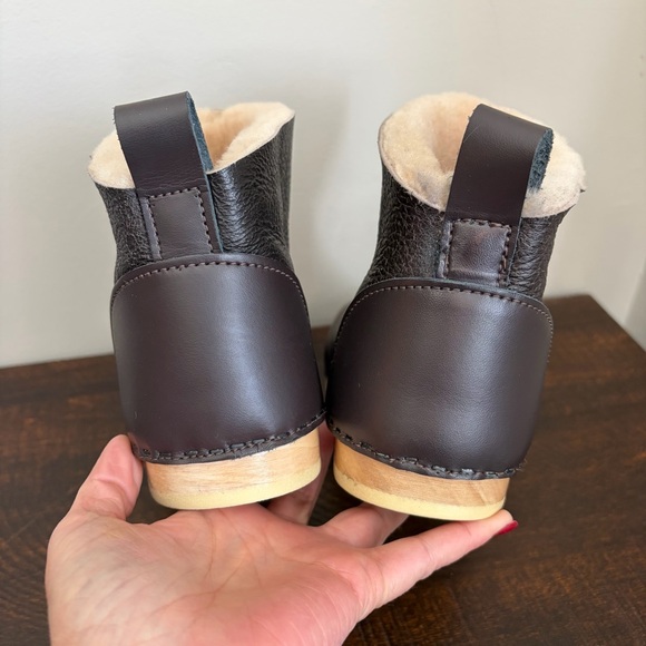 No. 6 Low Shearling Clog Boot Java Dark Brown - Picture 9 of 16